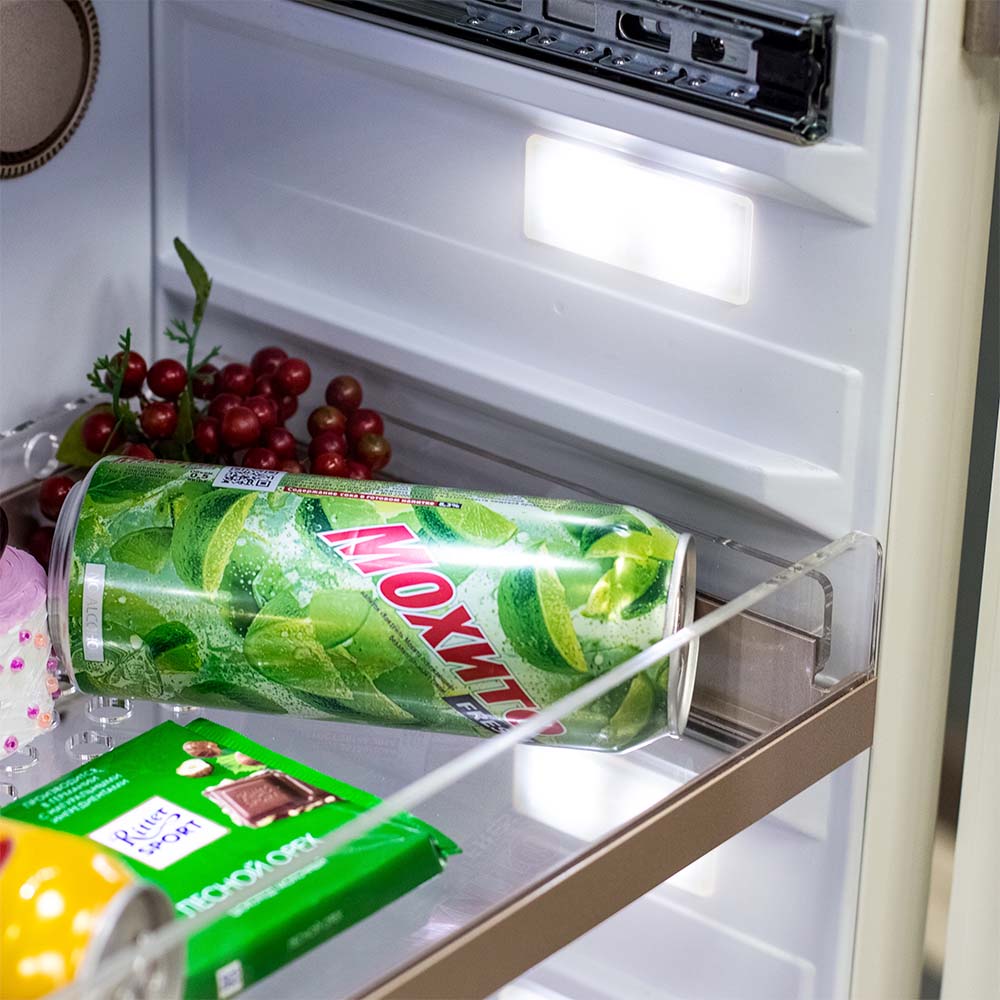 картинка Холодильник для косметики и напитков Meyvel MD71-White  картинка Холодильник для косметики и напитков Meyvel MD71-White