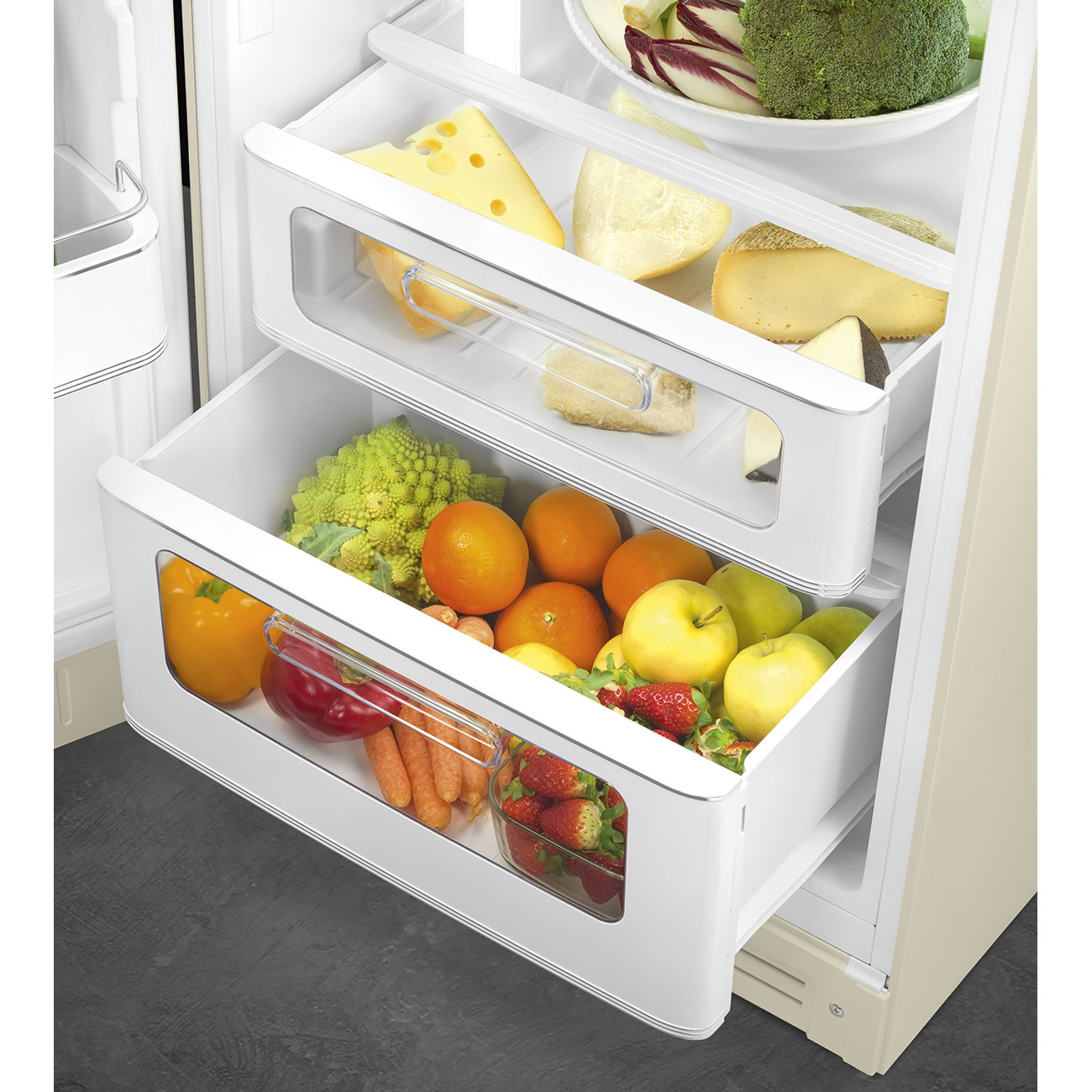 картинка Отдельностоящий холодильник Smeg FAB30LCR5  картинка Отдельностоящий холодильник Smeg FAB30LCR5