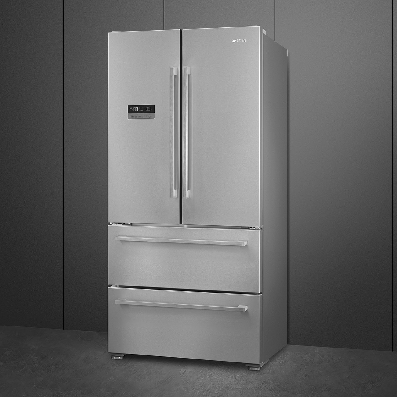 картинка Отдельностоящий холодильник Smeg FQ55FXDE  картинка Отдельностоящий холодильник Smeg FQ55FXDE