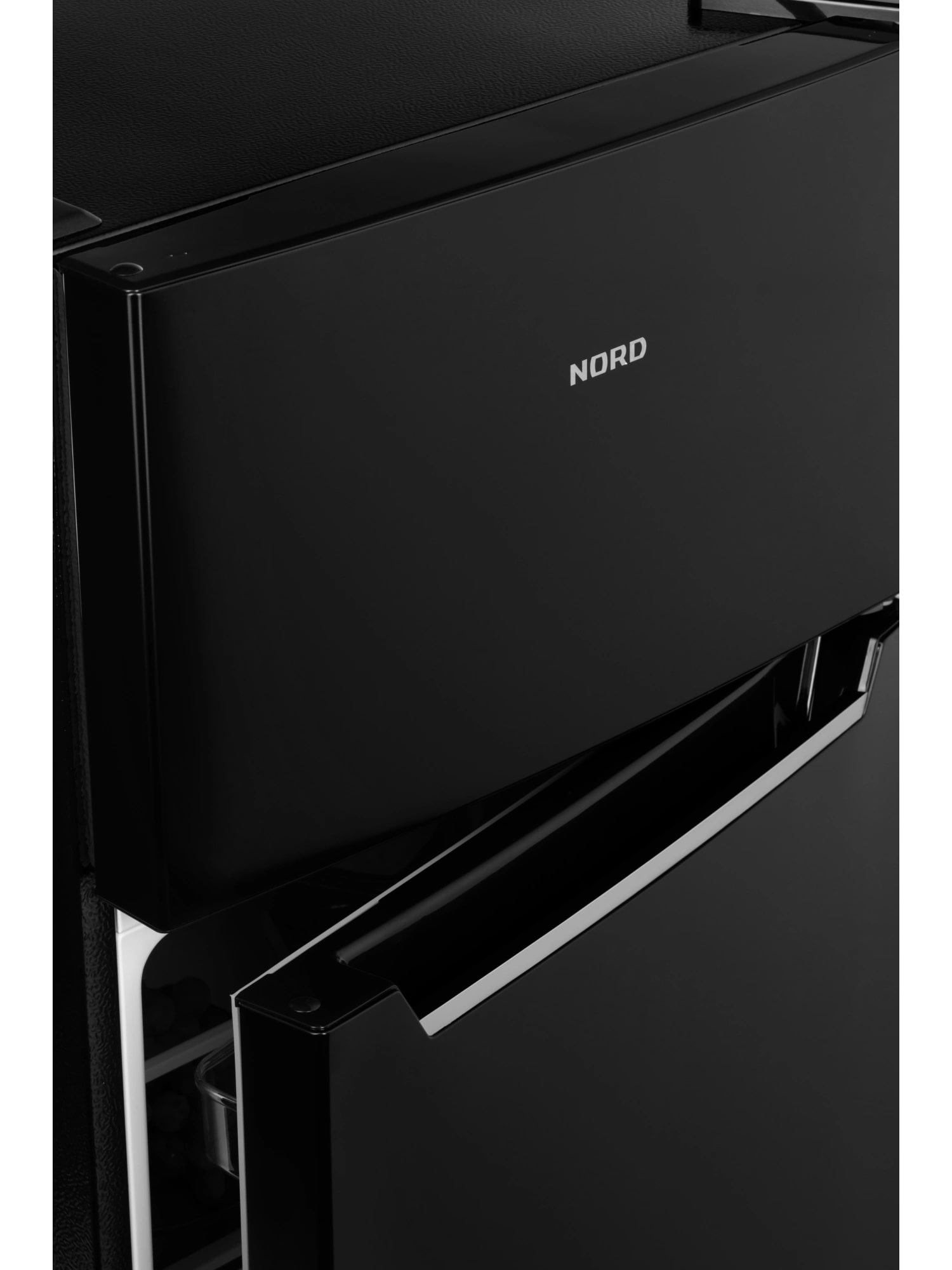 картинка Отдельностоящий холодильник Nord NT 90 B черный 