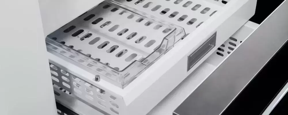 картинка Полувстраиваемый холодильник Bertazzoni REF755BBRXTT 