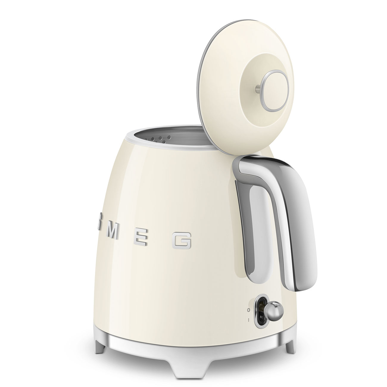 картинка Чайник Smeg KLF05CREU  картинка Чайник Smeg KLF05CREU