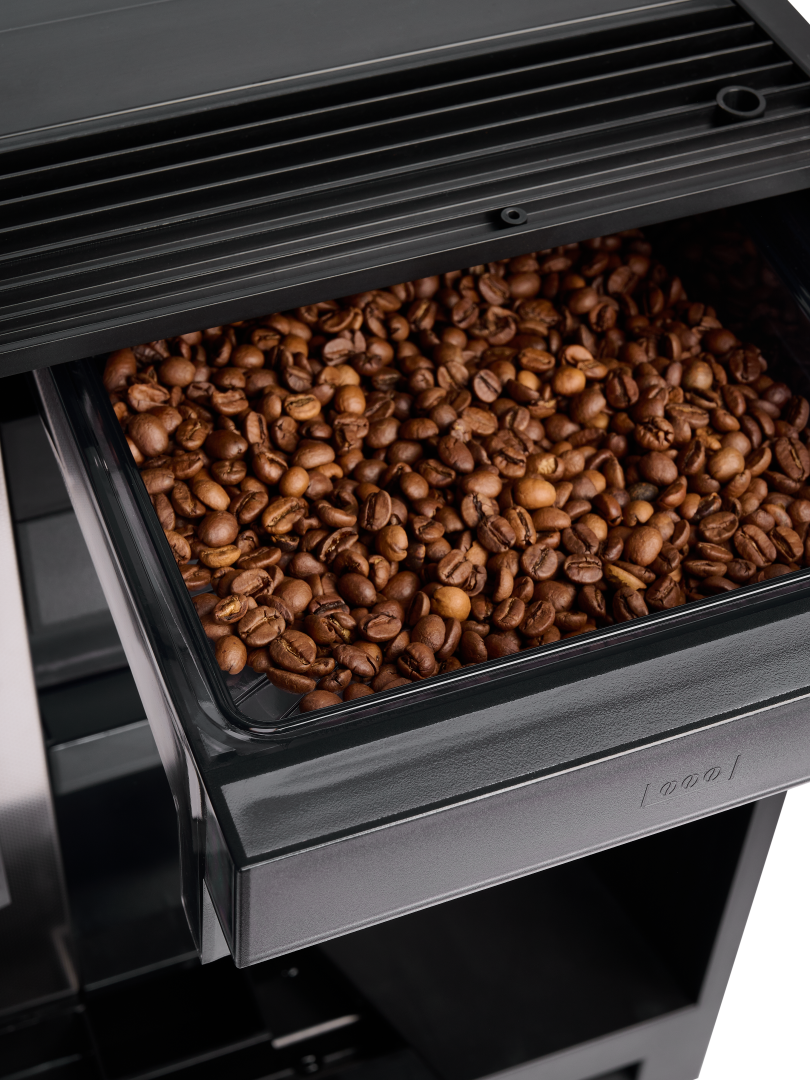 картинка Кофемашина Vard VCC6K черный 