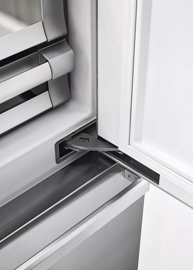 картинка Встраиваемый холодильник Bertazzoni REF755BBLPTT  картинка Встраиваемый холодильник Bertazzoni REF755BBLPTT