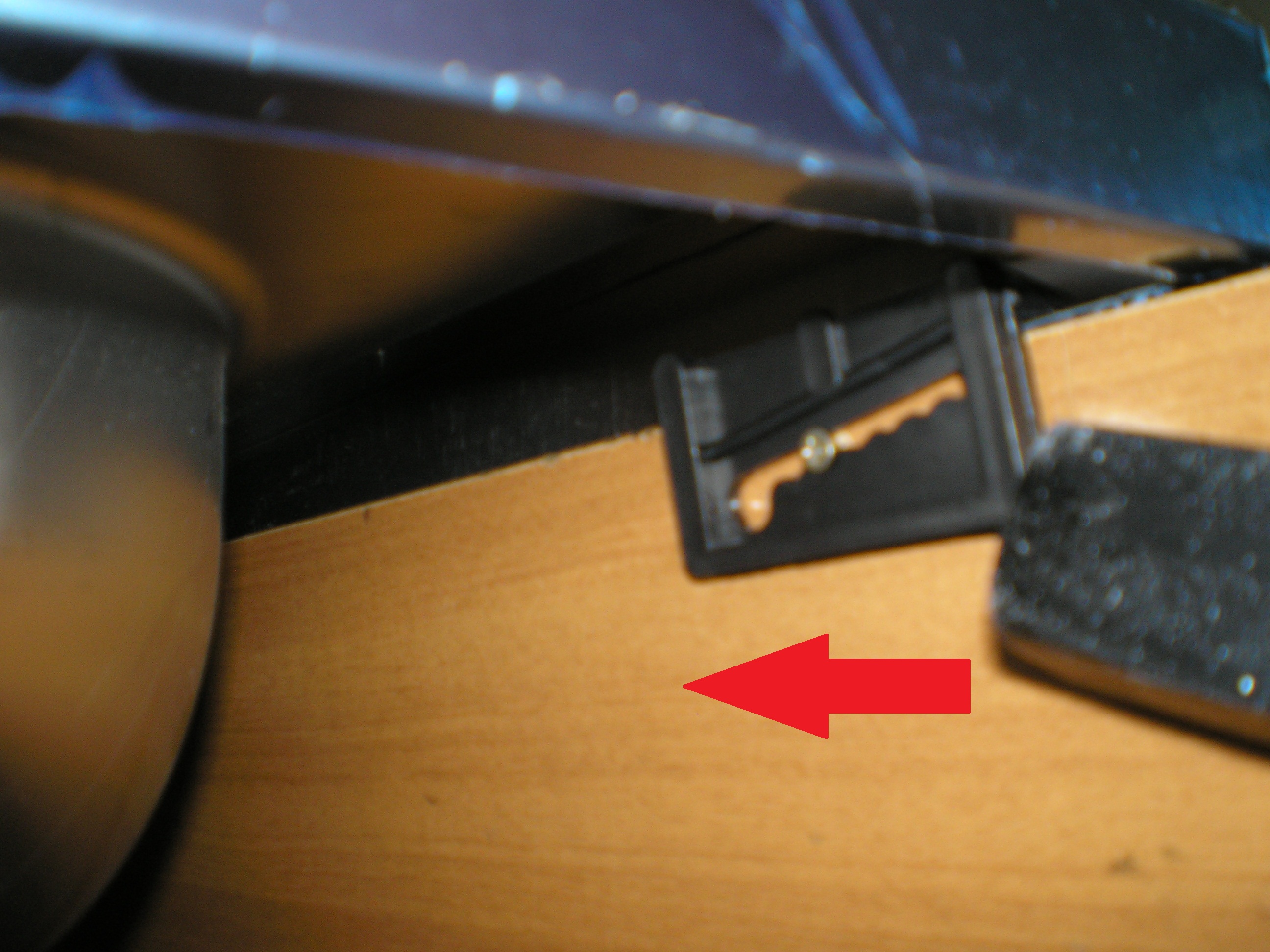 картинка Крепления накладной мойки (4 шт) 