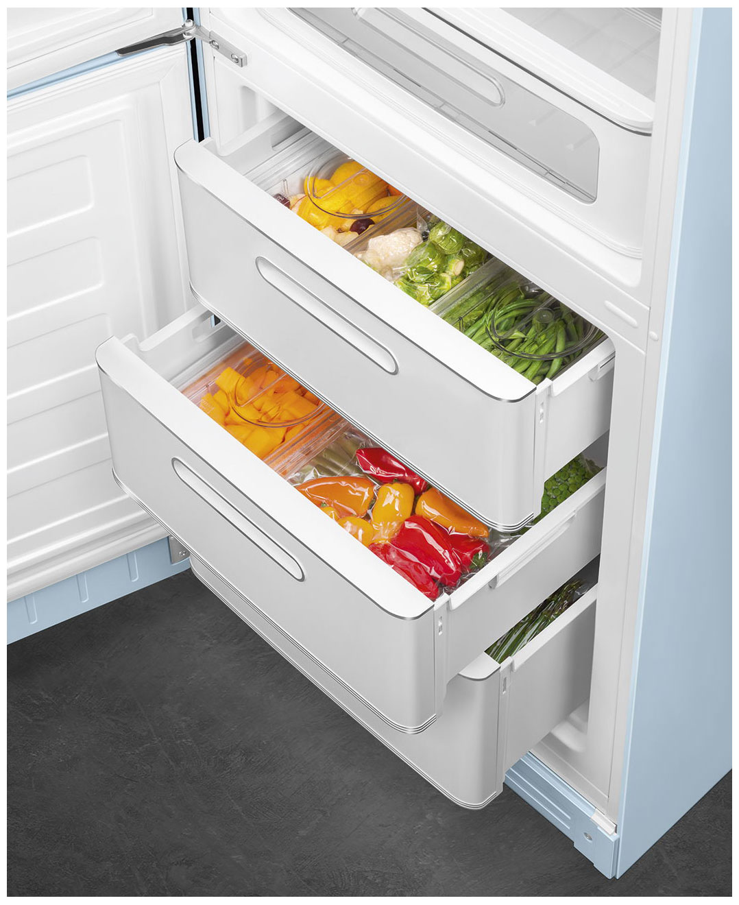 картинка Отдельностоящий холодильник Smeg FAB32LPB5  картинка Отдельностоящий холодильник Smeg FAB32LPB5