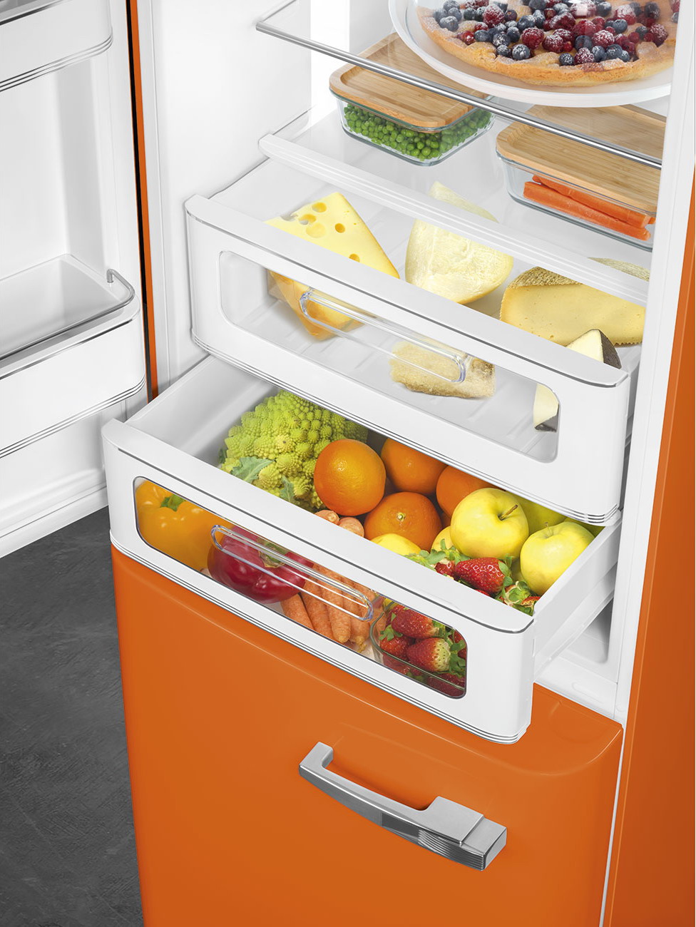 картинка Отдельностоящий холодильник Smeg FAB32LOR5 