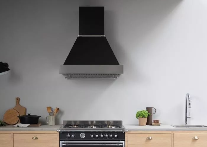 картинка Кухонная вытяжка Bertazzoni K120HERTX+KC48HERTNE чёрный  картинка Кухонная вытяжка Bertazzoni K120HERTX+KC48HERTNE чёрный