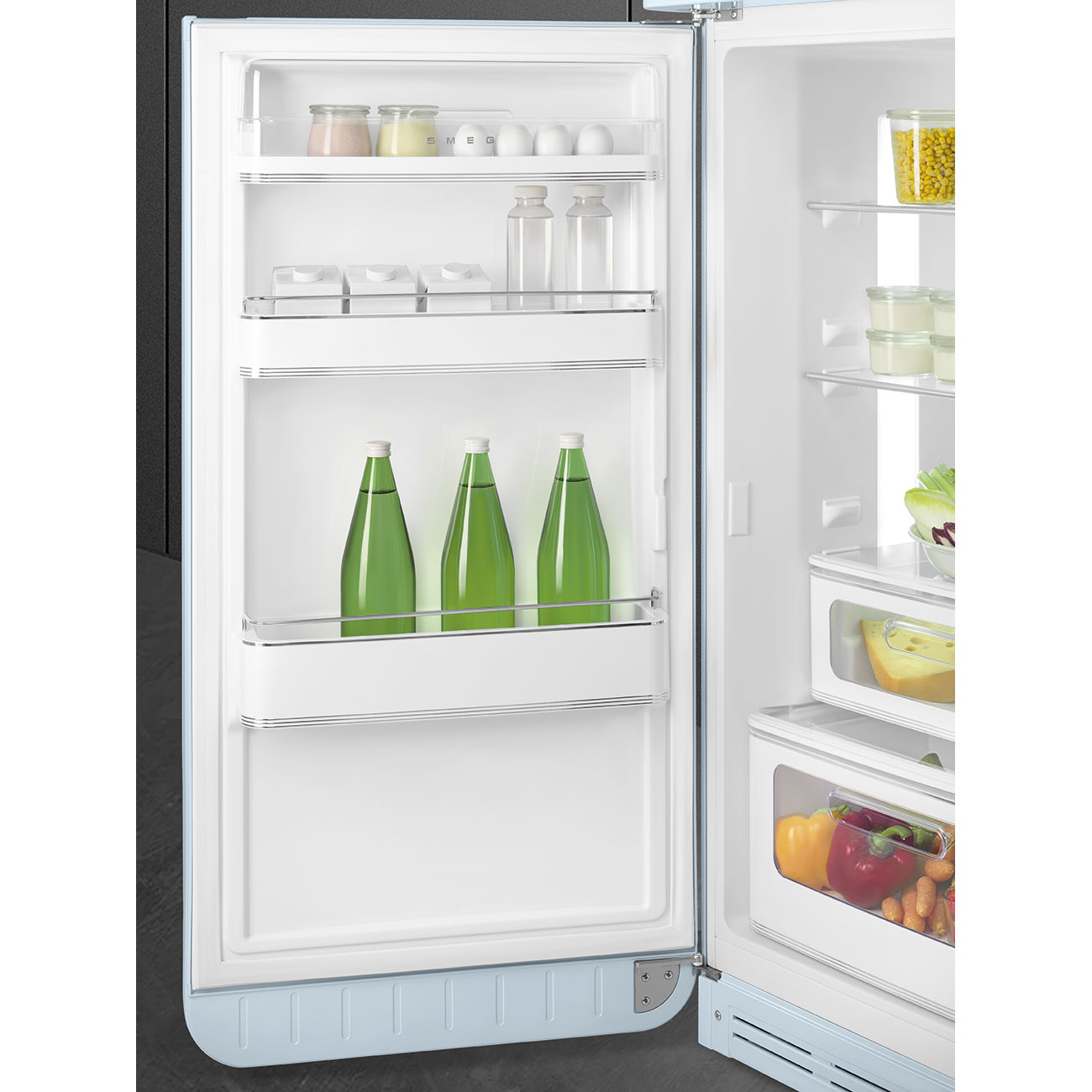 картинка Отдельностоящий холодильник Smeg FAB30LPB5  картинка Отдельностоящий холодильник Smeg FAB30LPB5