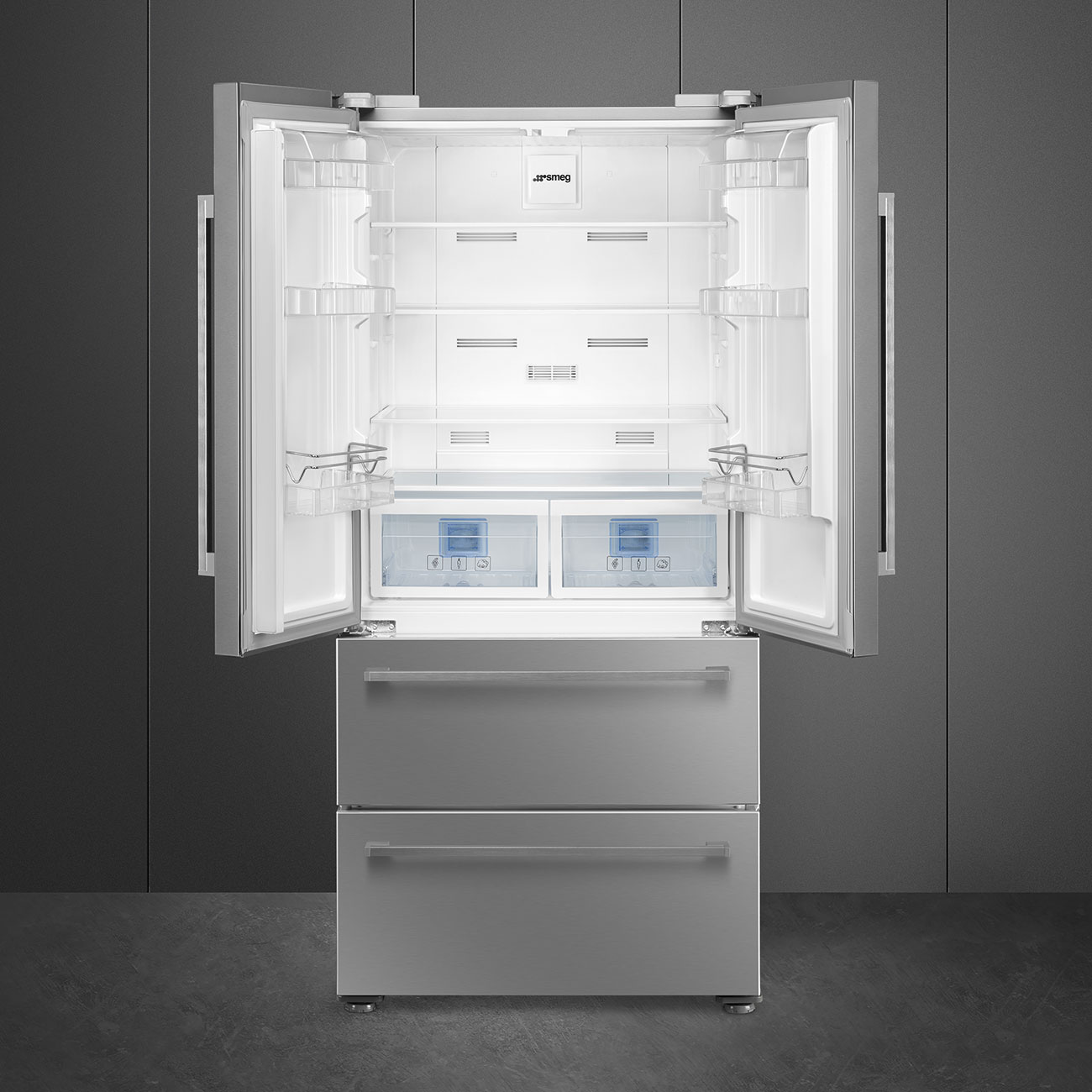 картинка Отдельностоящий холодильник Smeg FQ55FXDE  картинка Отдельностоящий холодильник Smeg FQ55FXDE