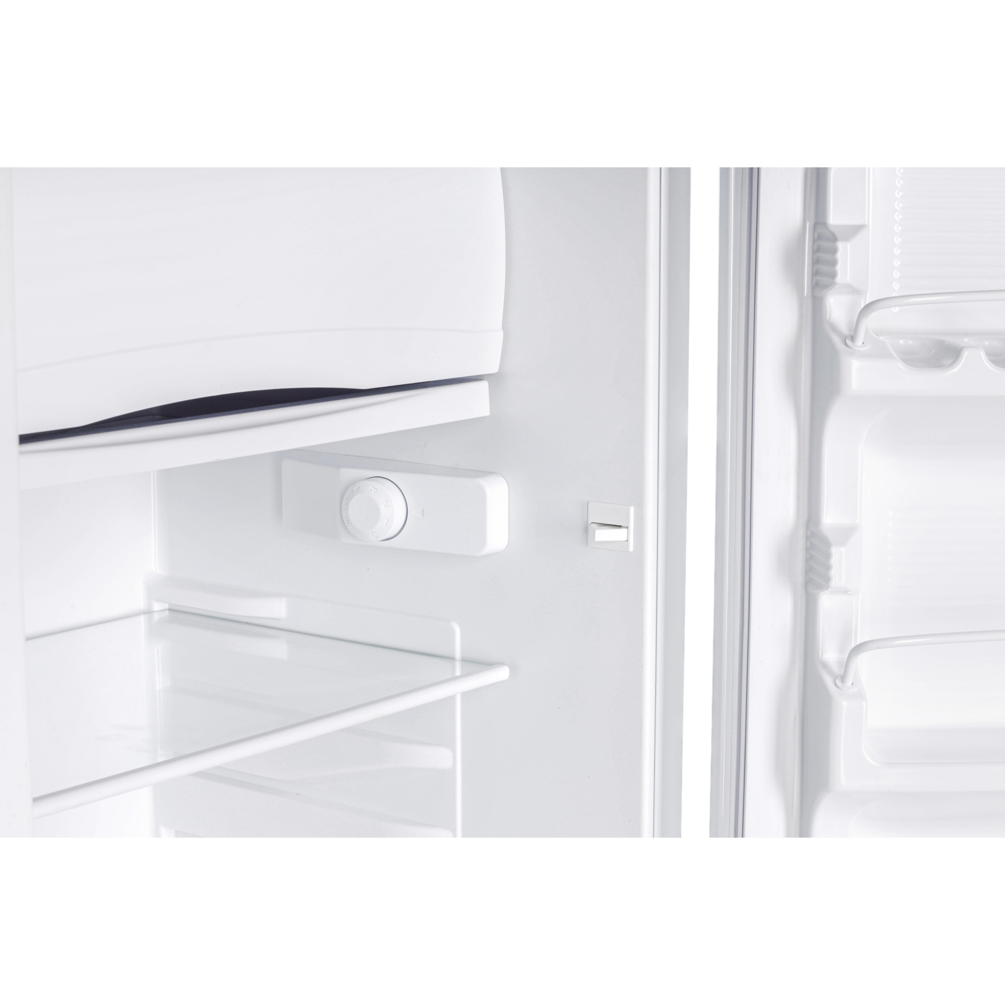 картинка Отдельностоящий холодильник Nordfrost NR 403 AW 