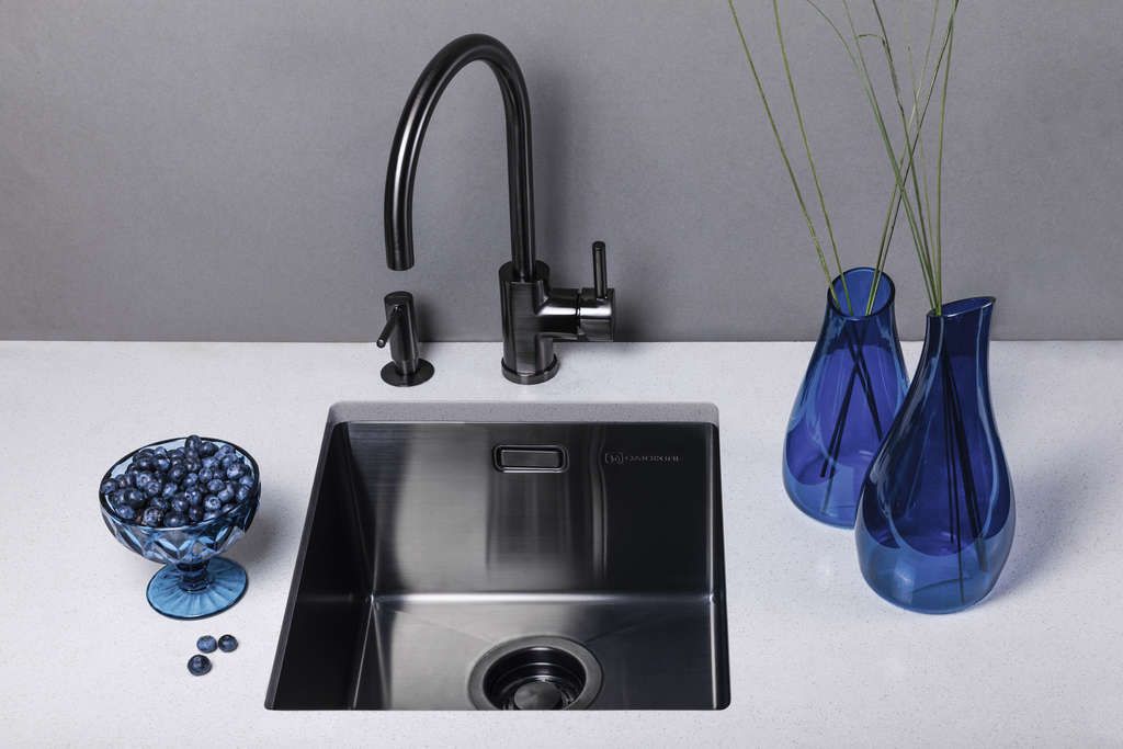 картинка Мойка для кухни Omoikiri Taki-38-U/IF-IN 