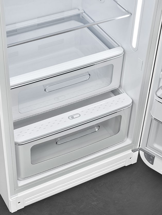 картинка Отдельностоящий холодильник Smeg FAB28RWH5  картинка Отдельностоящий холодильник Smeg FAB28RWH5