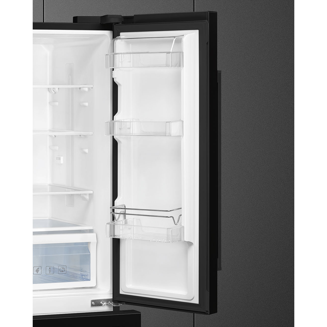 картинка Отдельностоящий холодильник Smeg FQ55FNDE  картинка Отдельностоящий холодильник Smeg FQ55FNDE