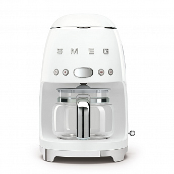 картинка Кофеварка Smeg DCF02WHEU  картинка Кофеварка Smeg DCF02WHEU