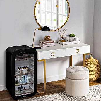 картинка Холодильник для косметики и напитков Meyvel MD71-Black 