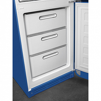 картинка Отдельностоящий холодильник Smeg FAB32RBE5  картинка Отдельностоящий холодильник Smeg FAB32RBE5