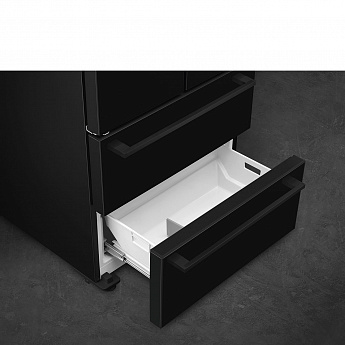 картинка Отдельностоящий холодильник Smeg FQ55FNDE  картинка Отдельностоящий холодильник Smeg FQ55FNDE
