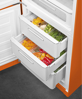 картинка Отдельностоящий холодильник Smeg FAB32LOR5 