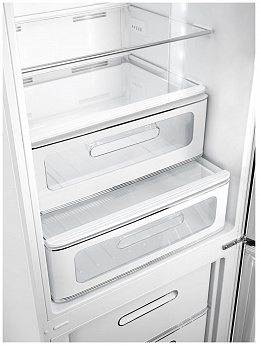 картинка Отдельностоящий холодильник Smeg FAB32RWH5  картинка Отдельностоящий холодильник Smeg FAB32RWH5